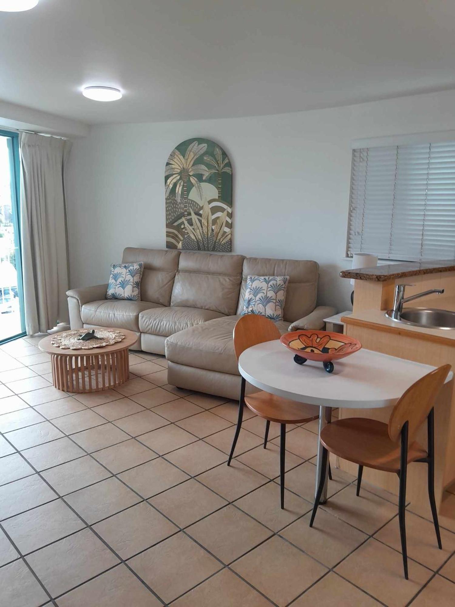 Grand Palais Boolarong Beachside Apartments Alexandra Headland Exterior foto