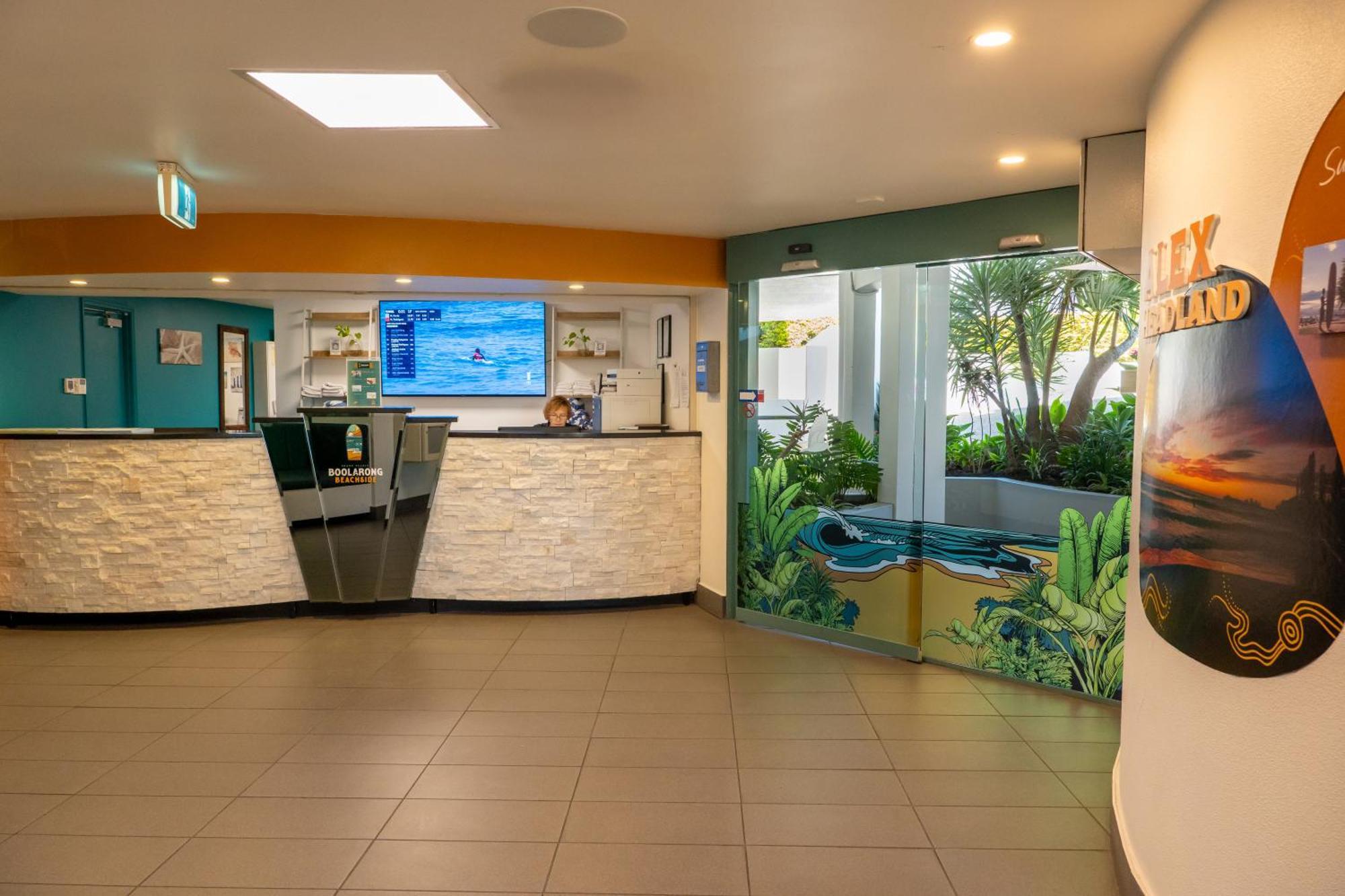 Grand Palais Boolarong Beachside Apartments Alexandra Headland Exterior foto